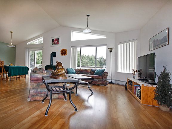 living room, dining to left