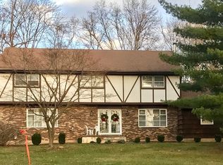 1823 Woodland Ave, Edison, NJ 08820