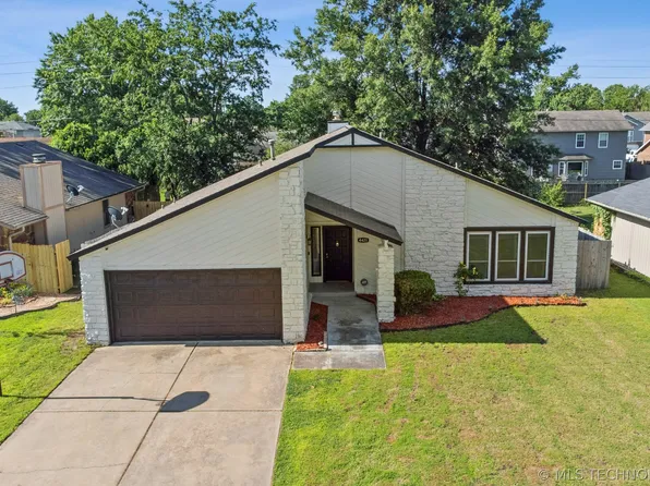 4421 W Reno St, Broken Arrow, OK 74012
