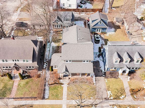3rd image of 287 Arthur St