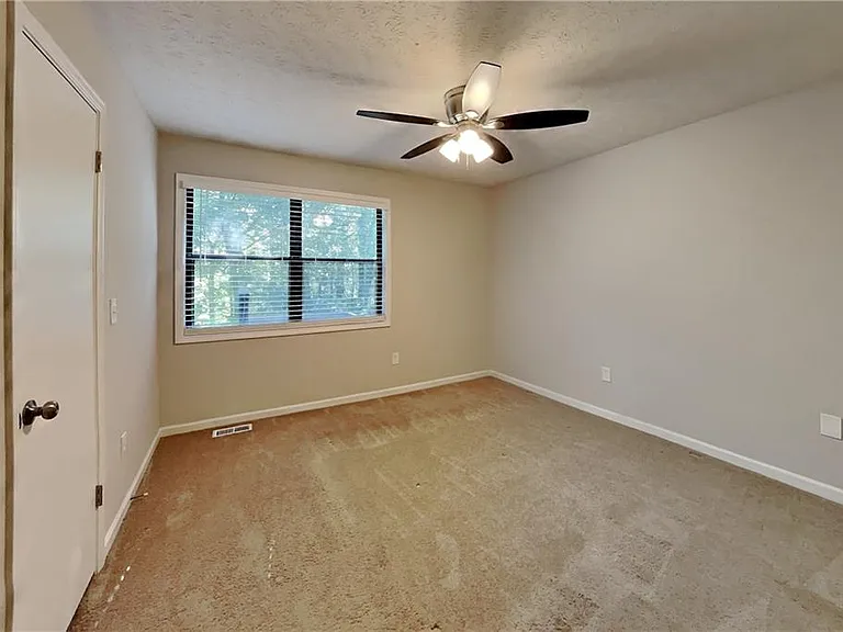 4515 King Springs Rd SE — Photo 12