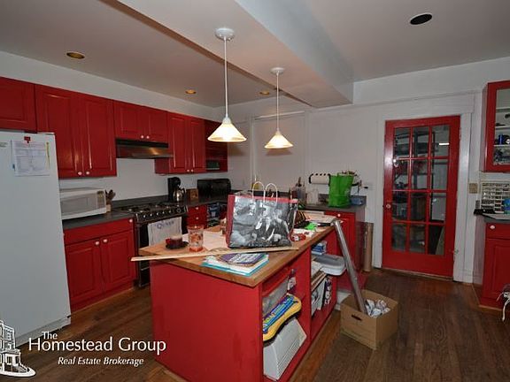 2nd image of 3731 N Janssen Avenue # Fl 2nd