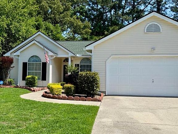 3rd image of 103 Seavington Ct