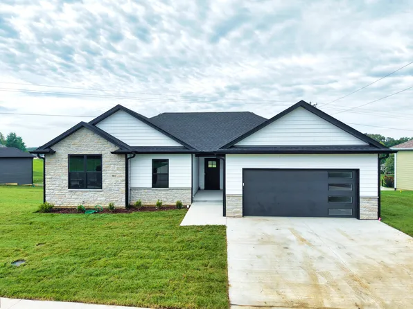3811 Canyon Ridge Dr, Columbia, MO 65202