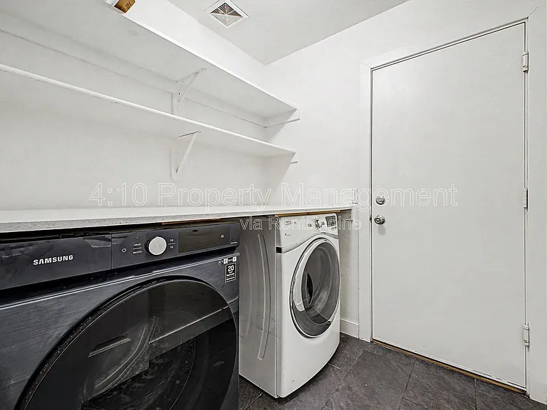 3296 E Warbler Rd — Photo 25