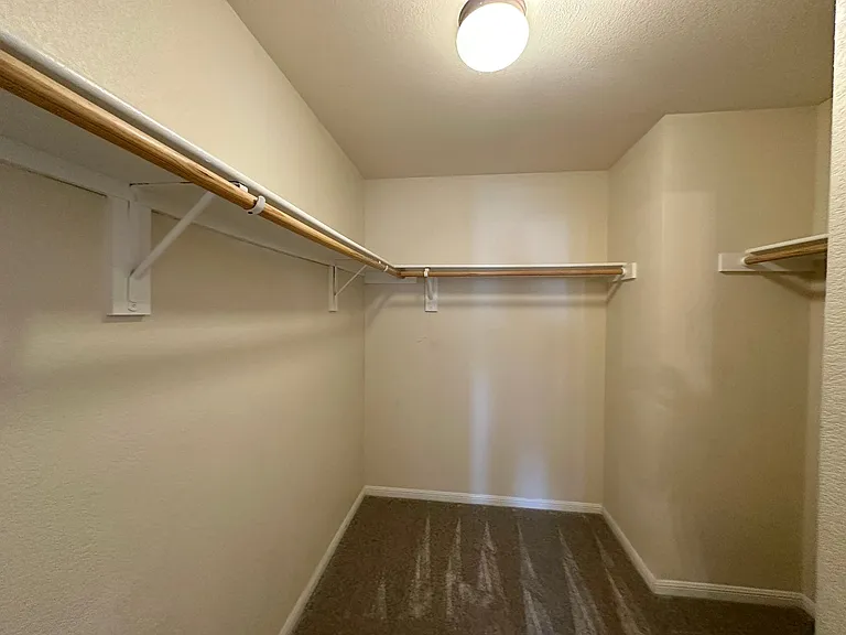 202 Crowfoot Dr — Photo 21
