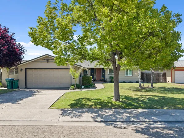 302 E El Campo Ave, Stockton, CA 95207