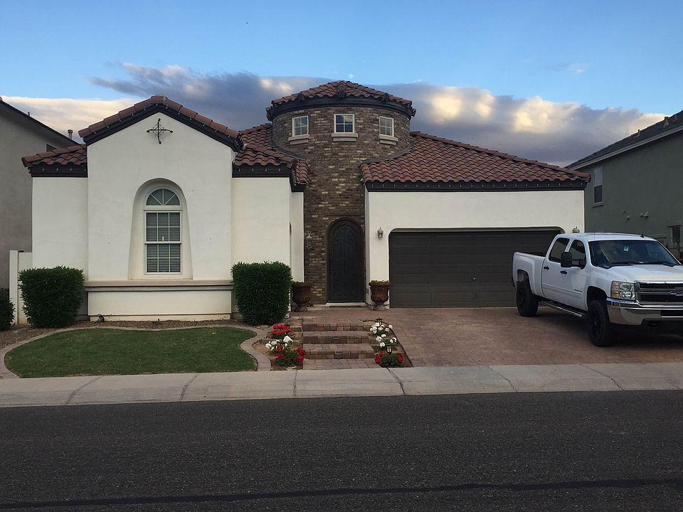 1st image of 9521 N 183rd Ln