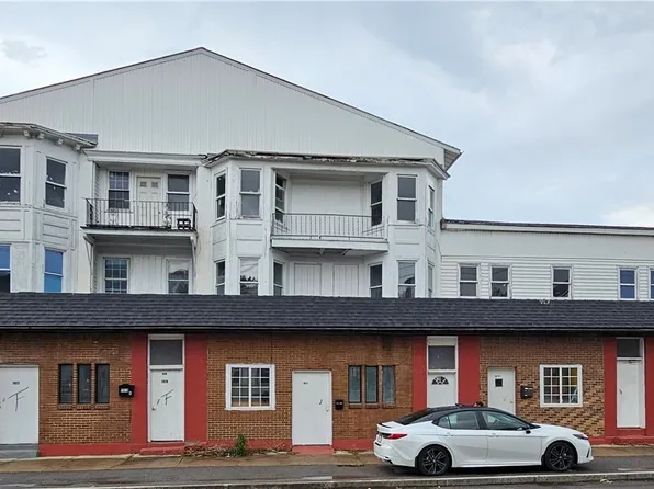1017 Bleecker St, Utica, NY 13501