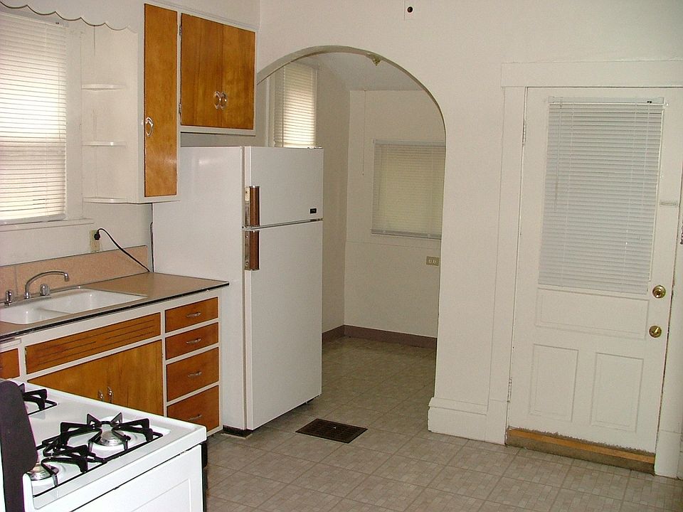1st image of 55 W Oakland Ave #1