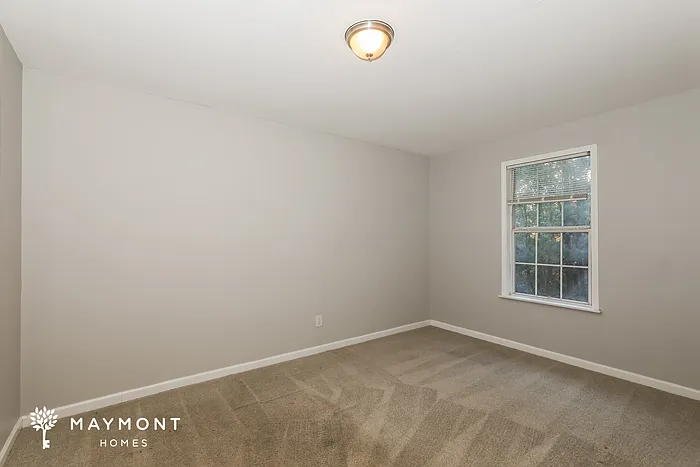 780 Pine Shoals Ct — Photo 9