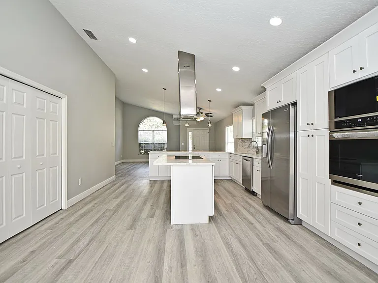 1118 Sugarberry Trl — Photo 15