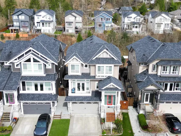 23849 103a Ave, Maple Ridge, BC V2W 0E4