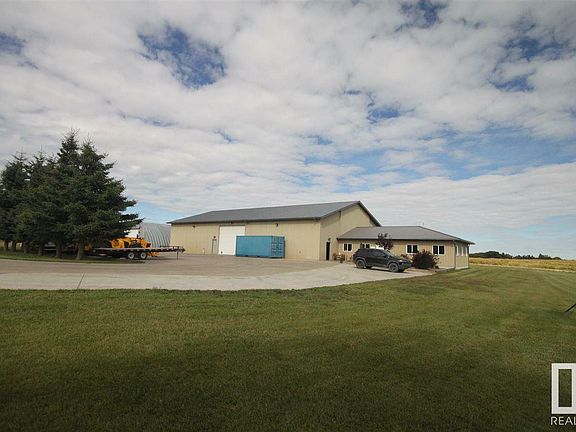 2nd image of 54517 Range Road 260