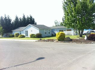 3479 Chicory Ln, Central Point, OR 97502