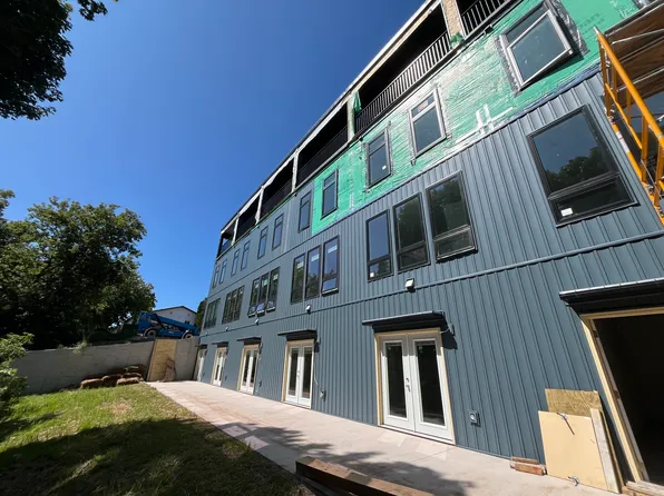 538 Lake Ave, Hancock, MI 49930