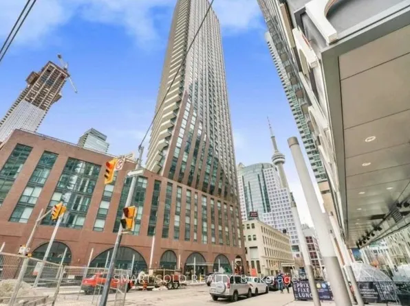 99 John St #2303, Toronto, ON M9N 1J9