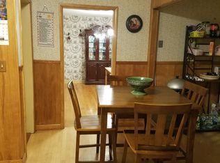 17 Miles St, Millbury, MA 01527