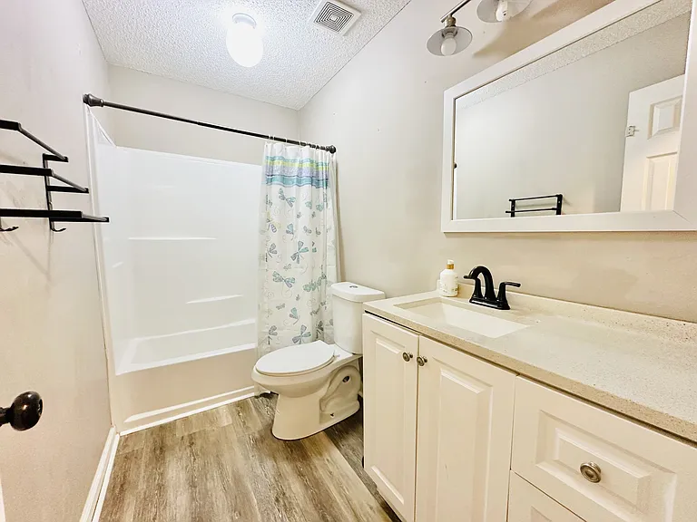 3248 N Senseney Cir — Photo 16