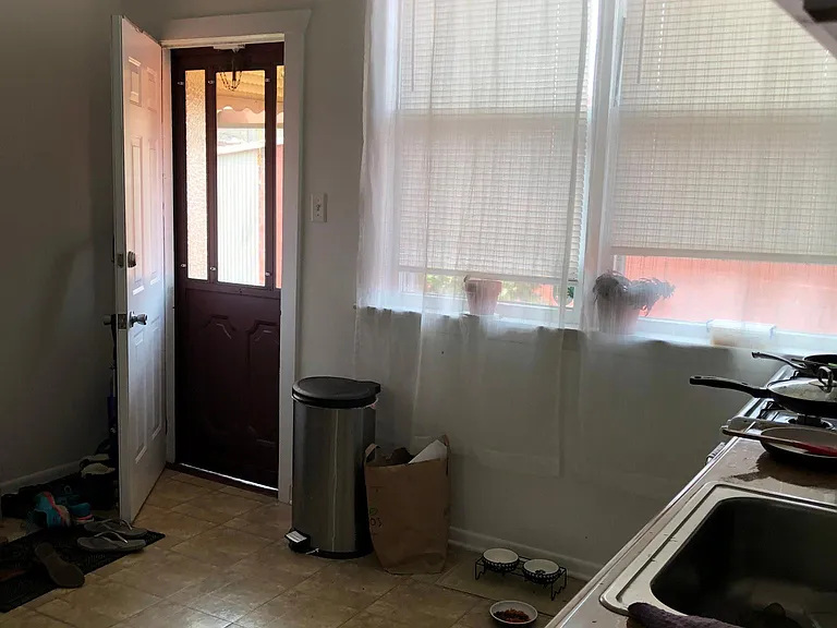 2439 W Grand Ave #2F — Photo 22