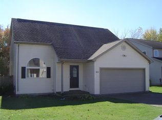 8021 Alexandra Ln, Newburgh, IN 47630