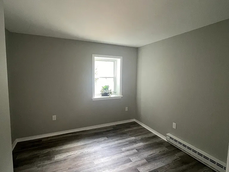 92 William St #1 — Photo 4