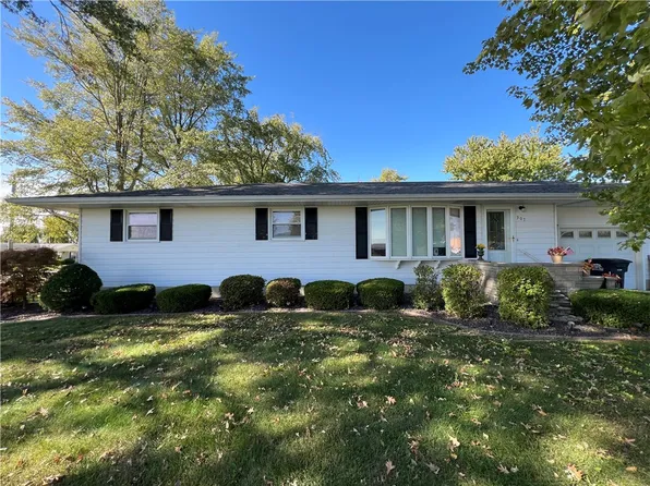 307 Gehle St, Saint Peter, IL 62880