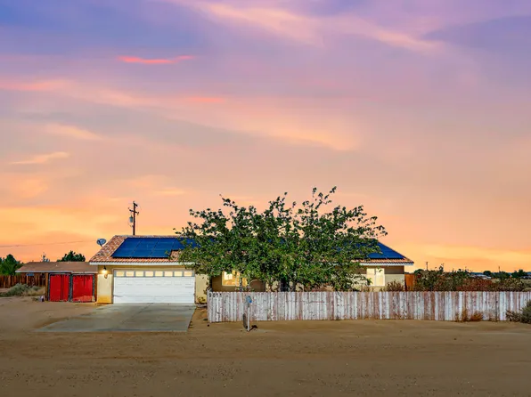 9011 Viburnum Ave, California City, CA 93505