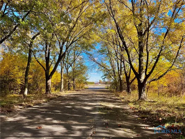 1220 S State Route 53, Fremont, OH 43420