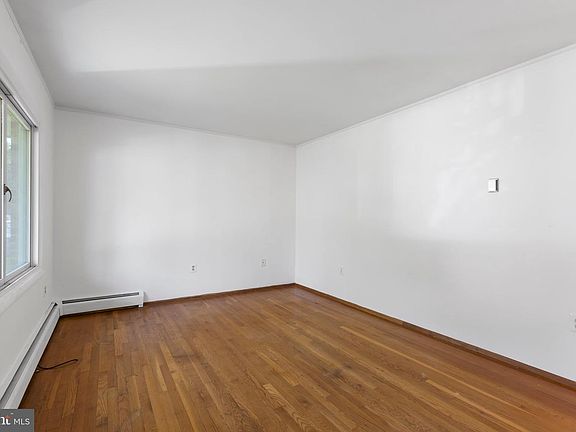 4th image of 14609 Frisco Ct