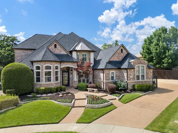 1104 Riverwalk Ct, Colleyville, TX 76034