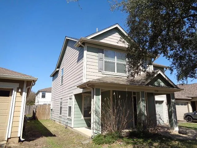 11310 Seven Sisters Dr — Photo 2