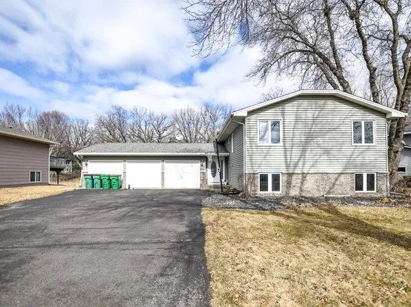 963 121st Ln NW, Coon Rapids, MN 55448