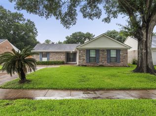 18007 Brooknoll Dr, Houston, TX 77084