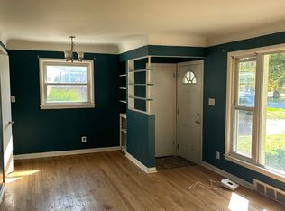 26020 Elsinore, Redford, MI 48239
