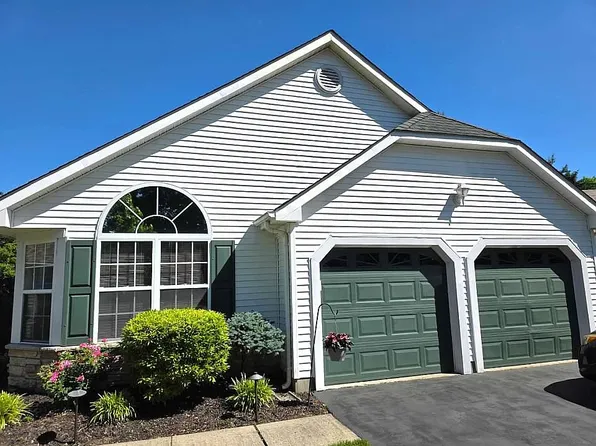 3413 Vicari Ave, Toms River, NJ 08755