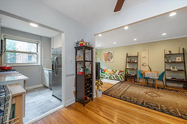 Sold by Benjamin Realty Since 1980 | media 26