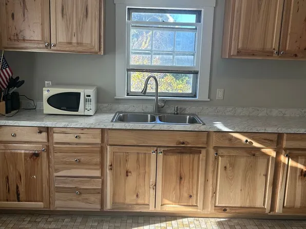 748/748 R Main Street (Spar Cove), 748 Main St APT 2, Westbrook, ME 04092
