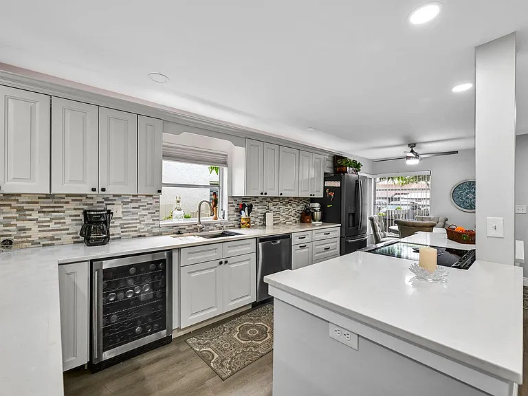 5759 Phoenix Palm Ct #C — Photo 14