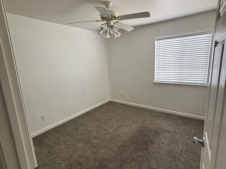 1501 La Esplanada Pl #324 — Photo 15