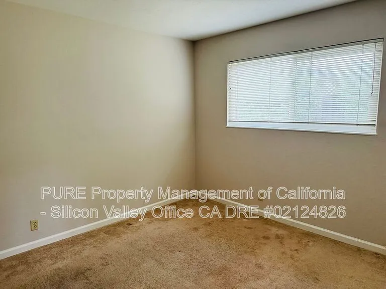5035 Wayland Ave — Photo 6