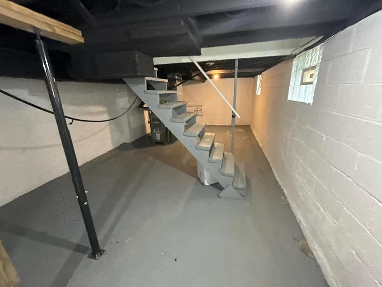 155 E Woodrow Ave — Photo 12