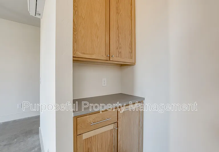 934 Hangar Dr #1 — Photo 17