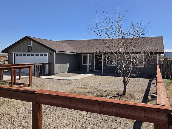 2nd image of 1080 Tarzyn Rd