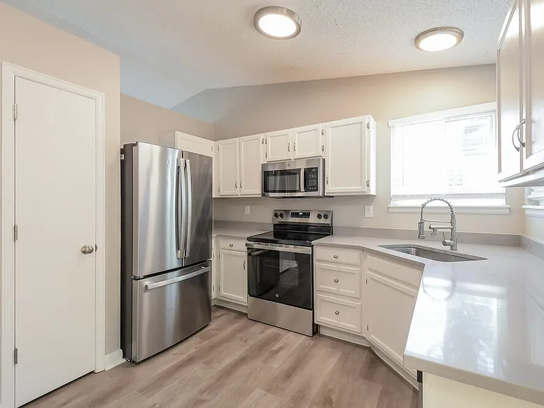 5763 S Quatar Cir — Photo 8