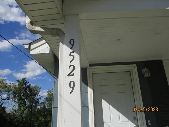 9529 Holtwood Rd, Saint Louis, MO 63114