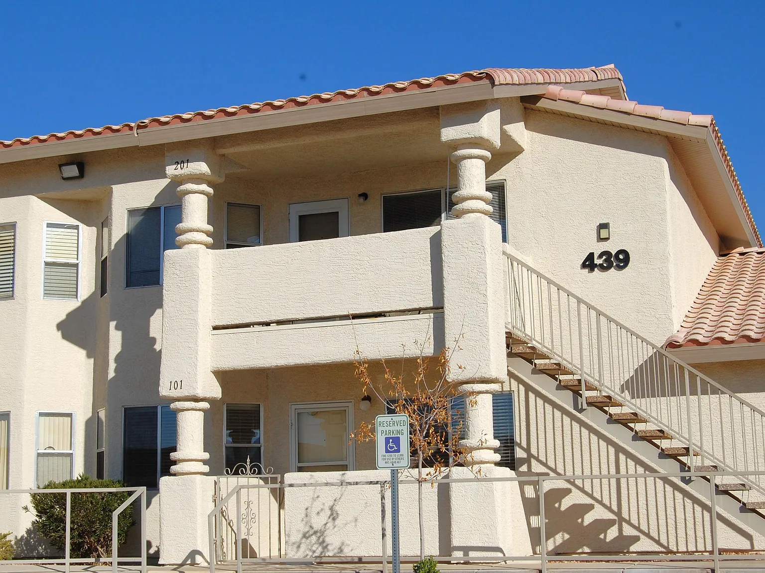 2 bed, 1192 sqft, $1,500 — Photo 1
