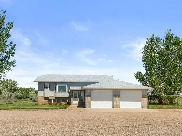 6220A SW Township Rd #121A, Cypress County, AB T1A 7G8