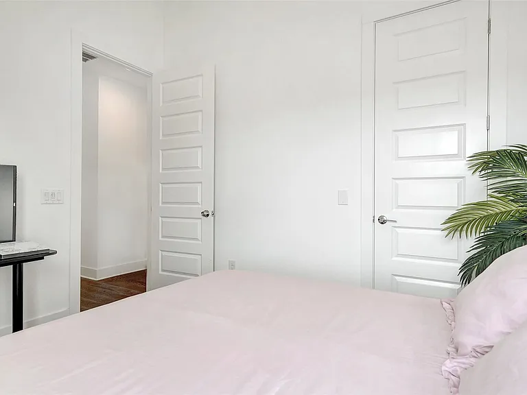 6317 Toscana Ave — Photo 29