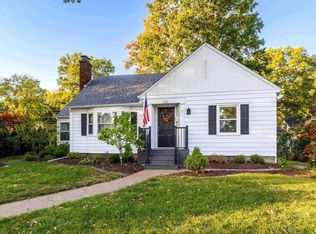 328 Brown St, Bettendorf, IA 52722